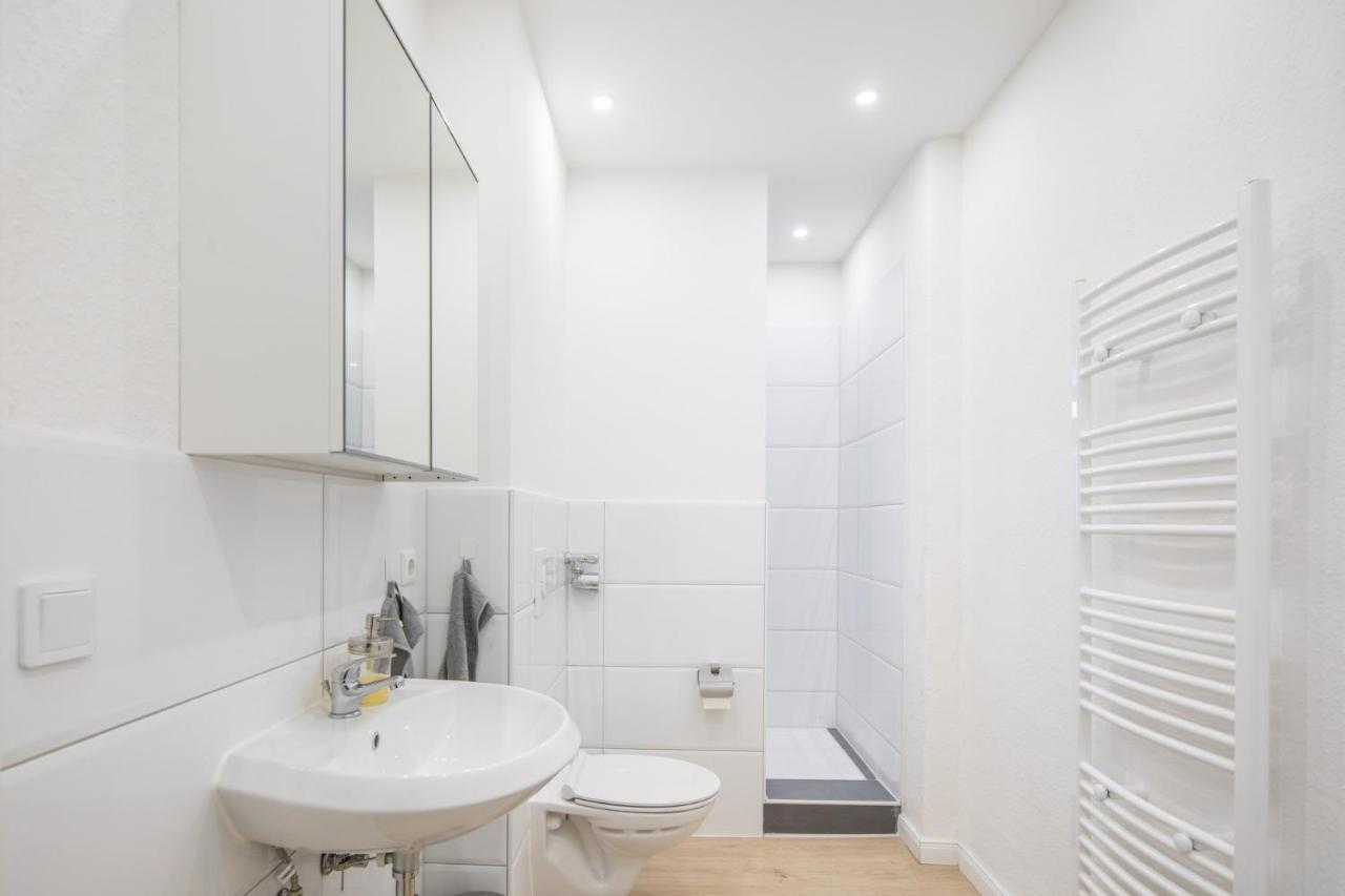 Spacious 2 Bedroom Apartment Close To Stadtpark ハンブルク エクステリア 写真
