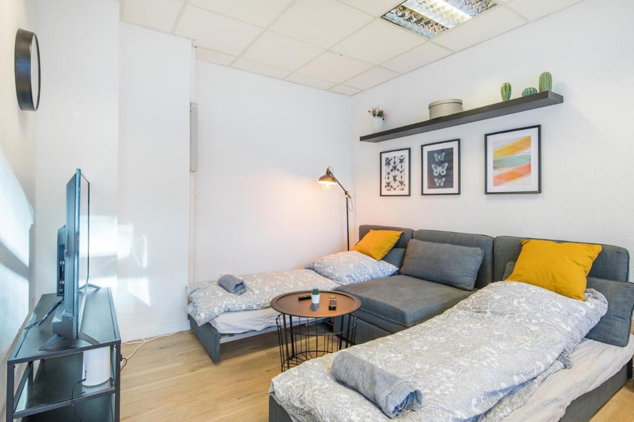 Spacious 2 Bedroom Apartment Close To Stadtpark ハンブルク エクステリア 写真